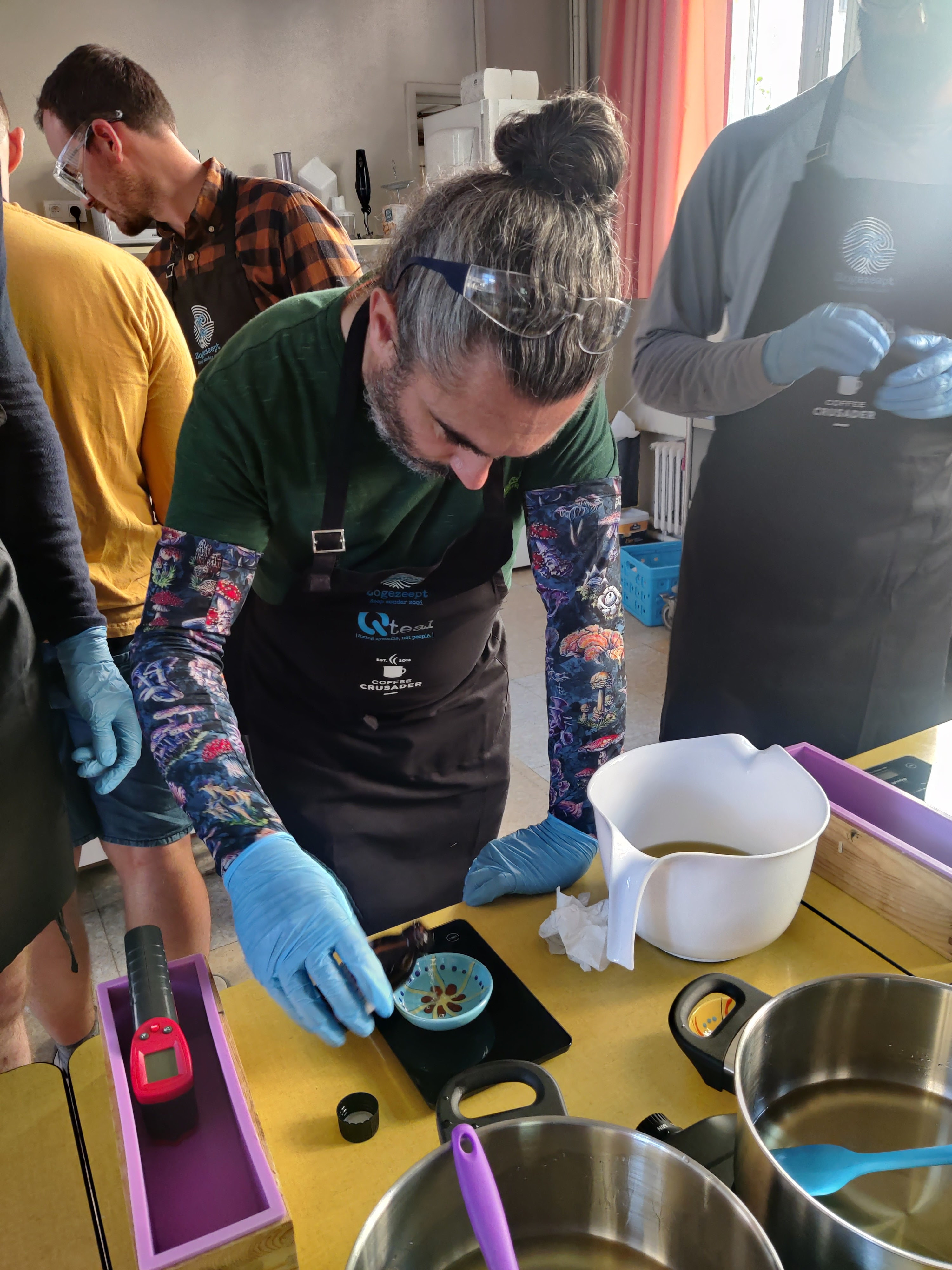 Workshop Zeep - Maak je eigen kilo zalige zeep - Foto