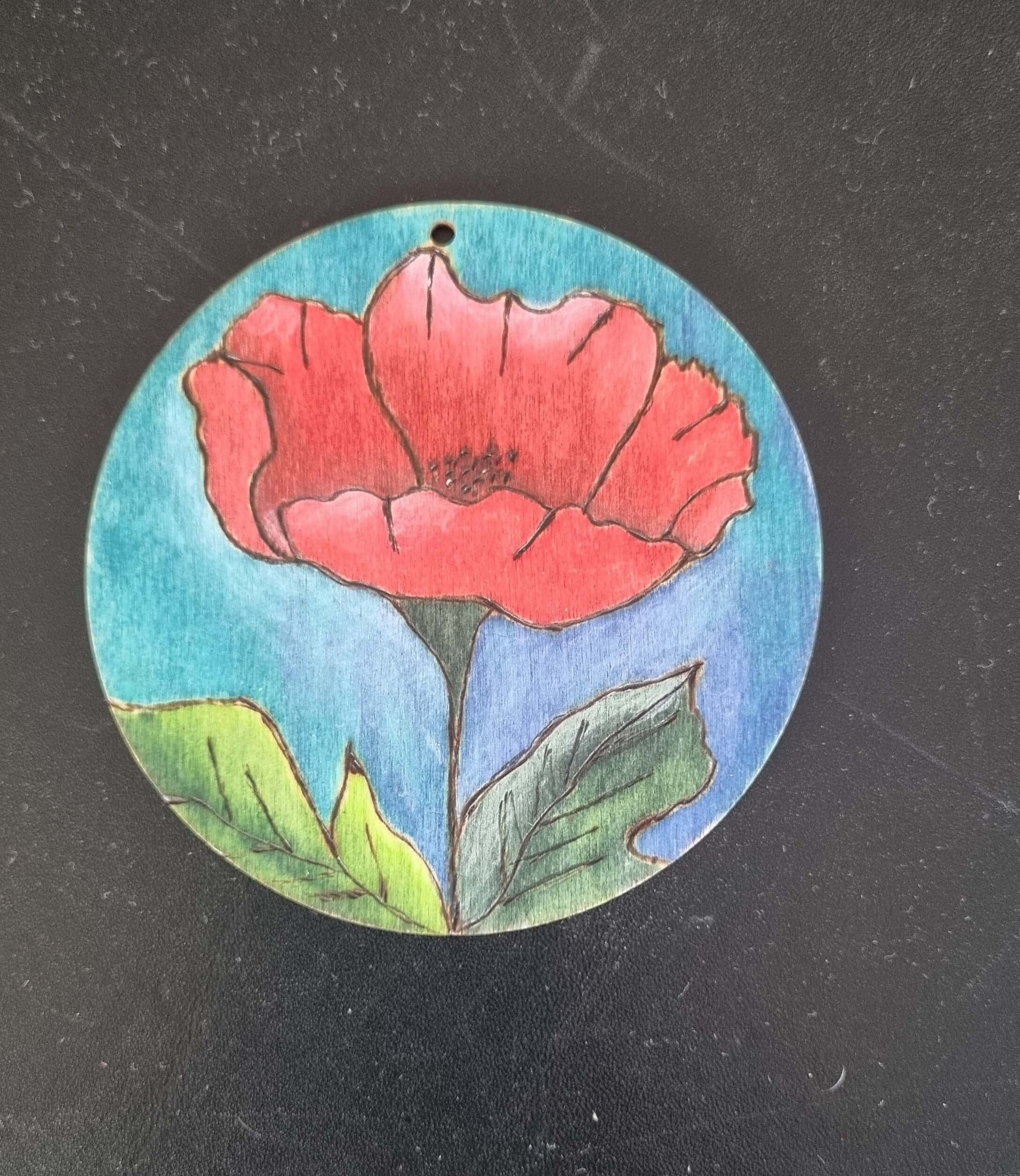 Pyrografie of houtbranden in combinatie met aquarel - Foto