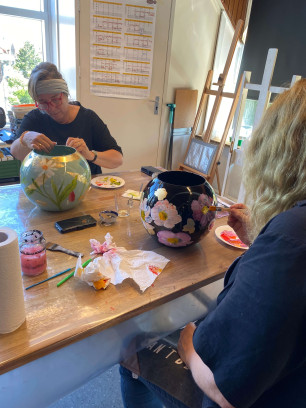 Workshop grote glazen vaas beschilderen