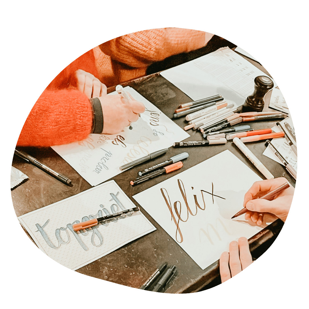 Workshop handletteren basis (19/10/25) in Schelle (Studio Glitter en Goud) - Foto
