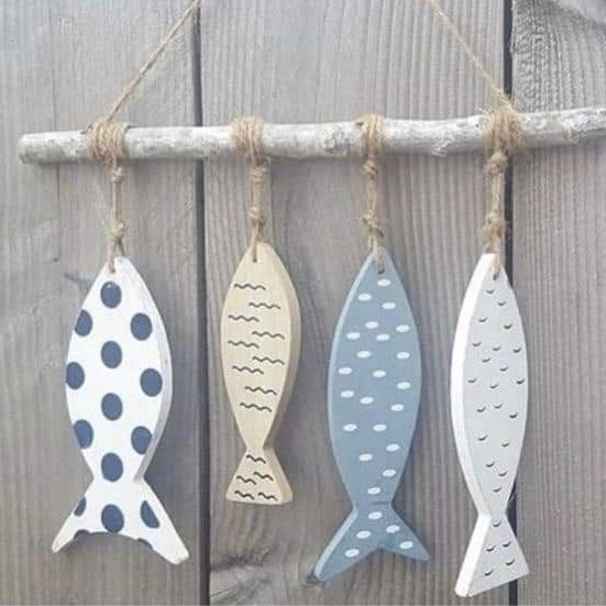 Houten vissen mobile met macramé - Foto