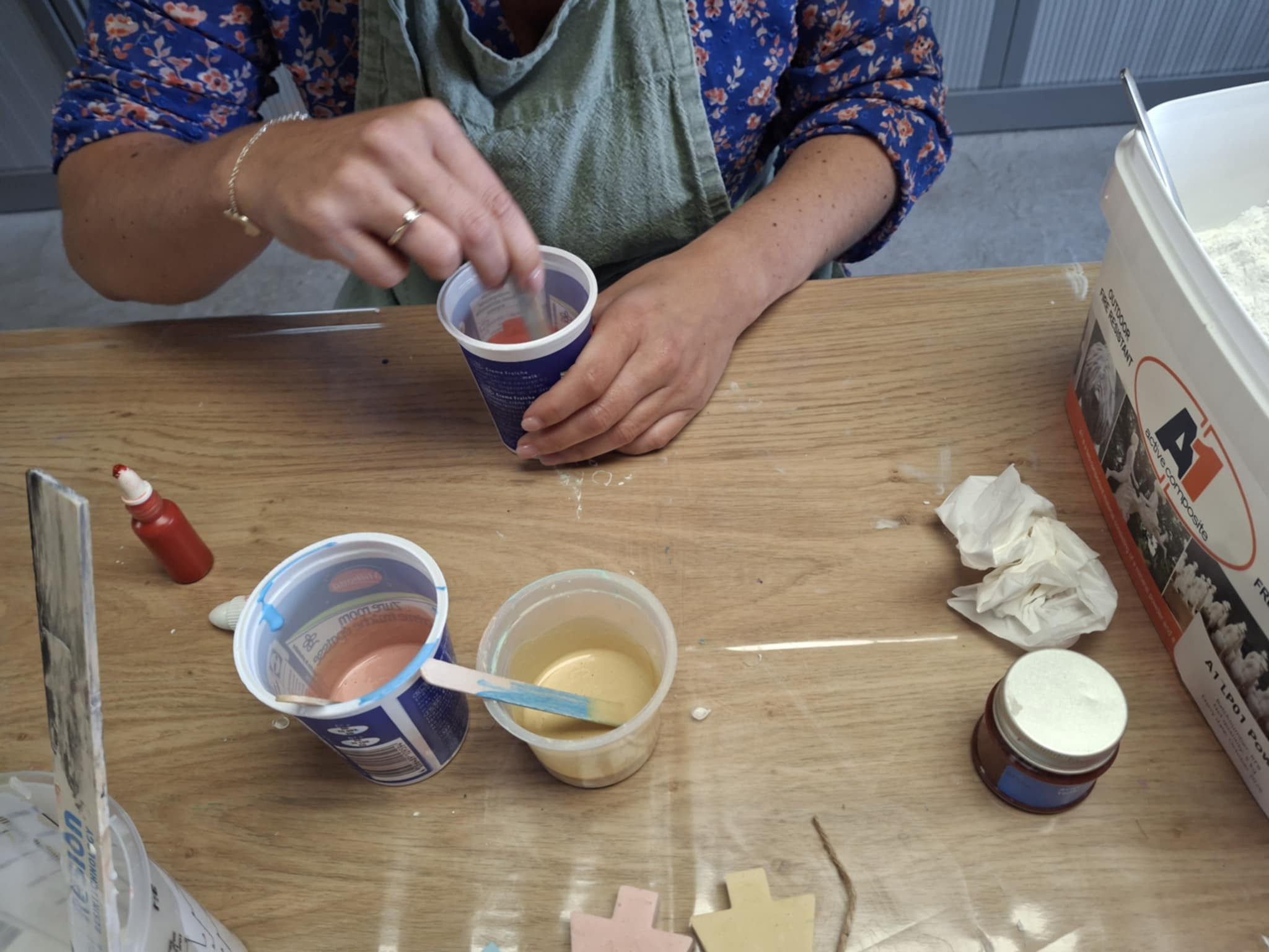 kleurrijk gieren met stukjes - Foto