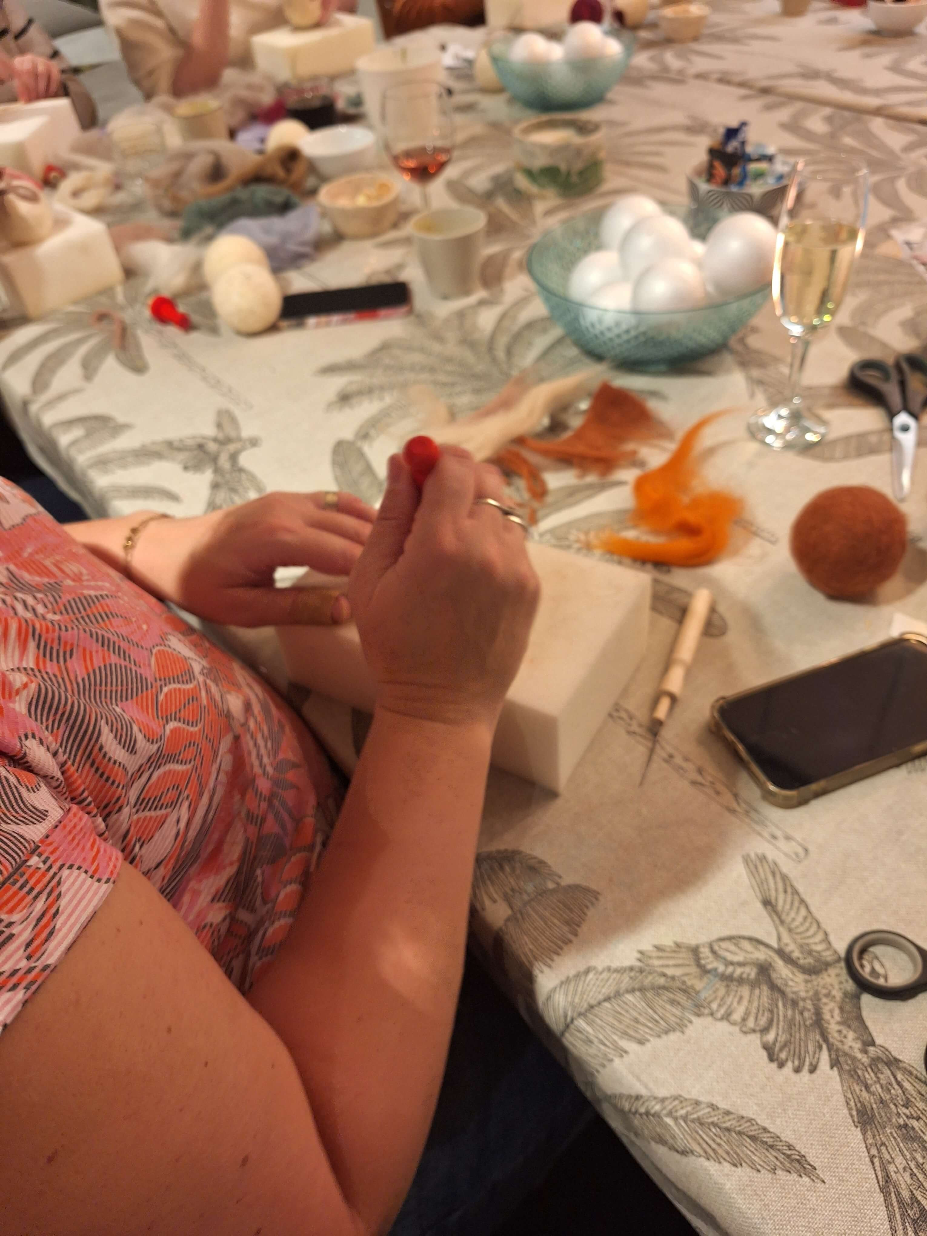 Workshop kerstballen vilten - Foto