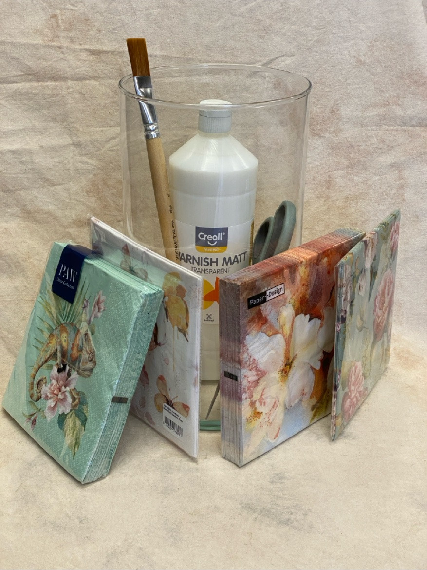 Decoupage glazen vaas of lamp - Foto