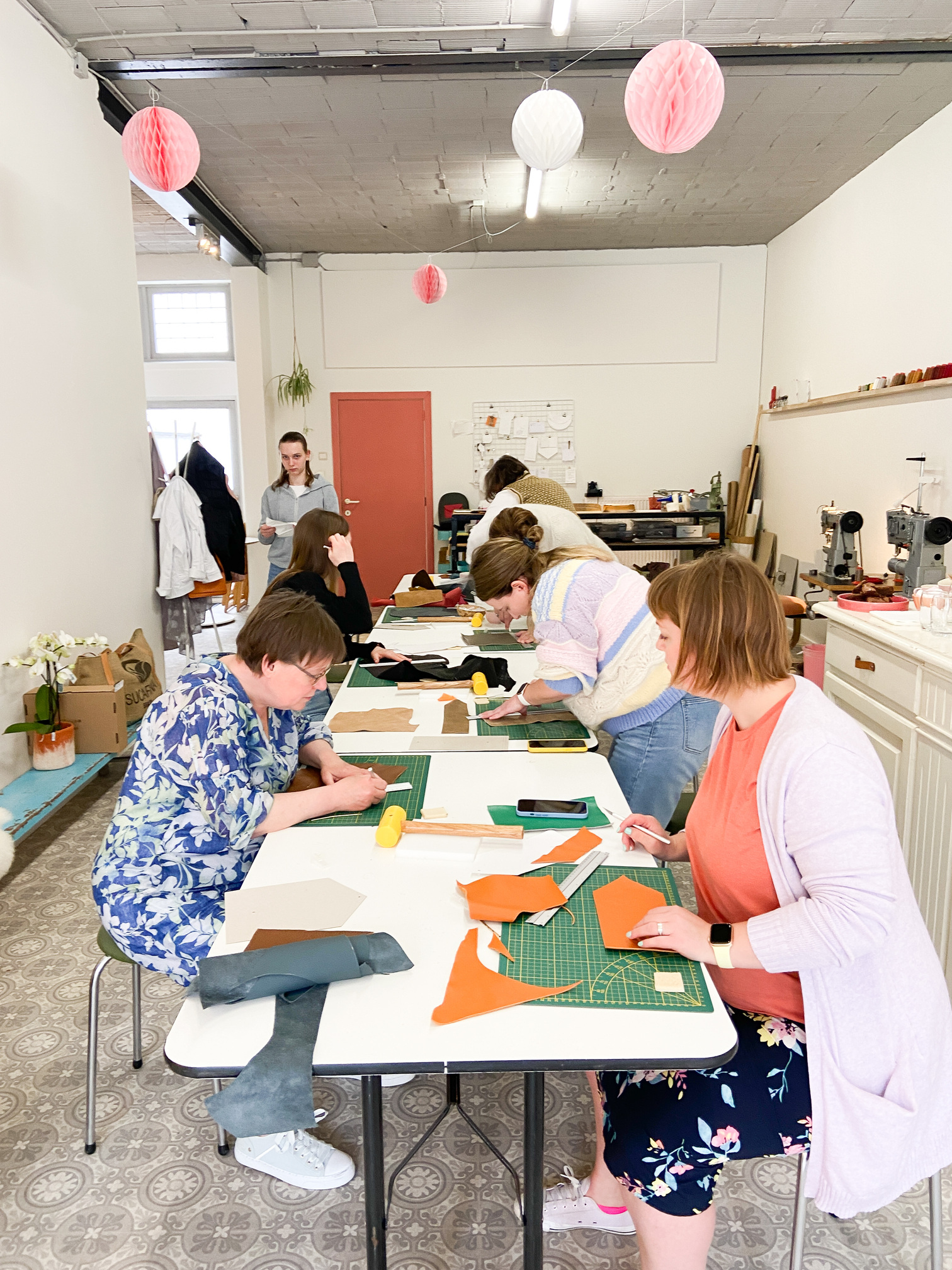 Maak een lederen make-up etui of portemonnee Workshop - Foto