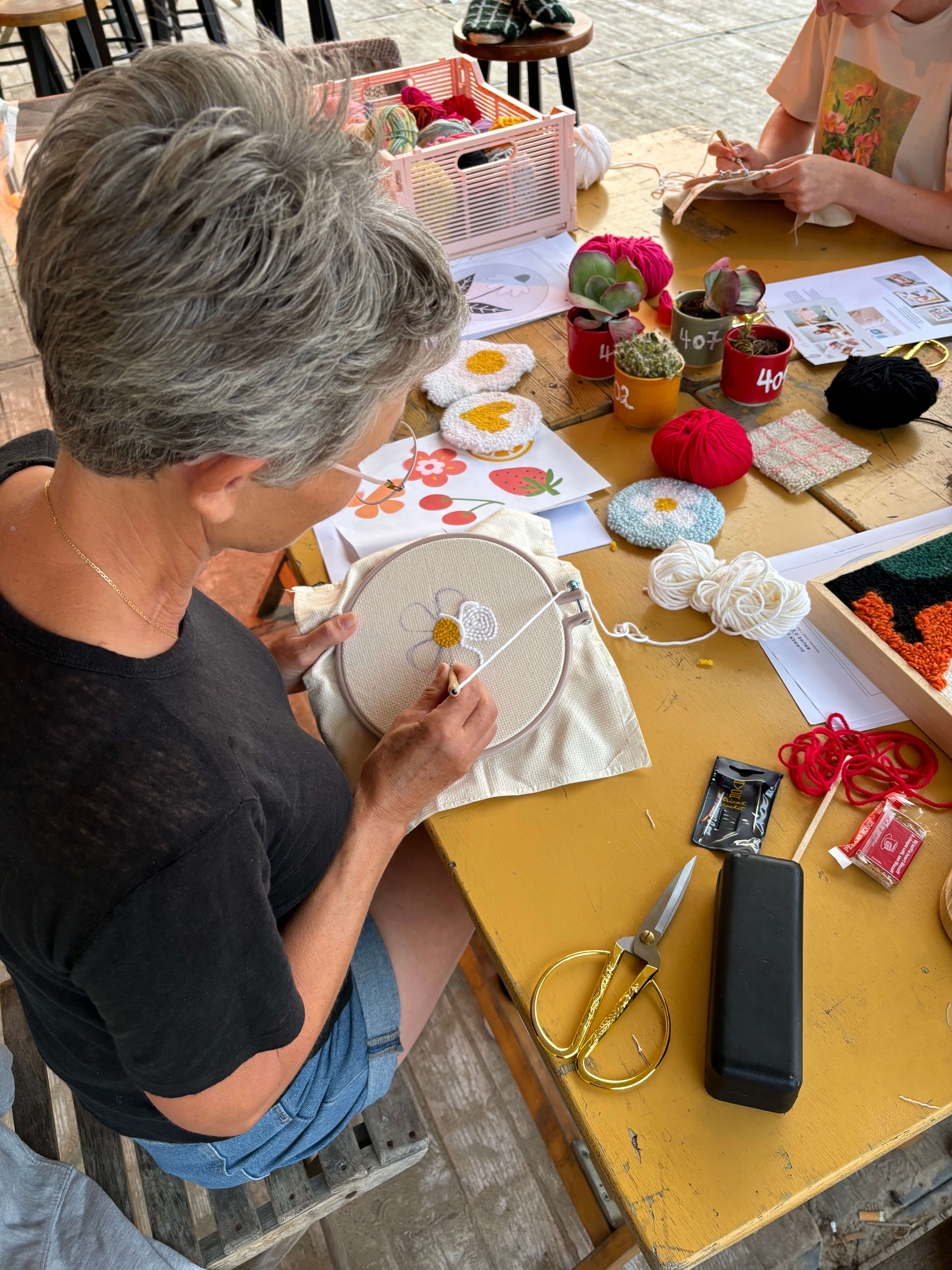 Punch Needle: maak je eigen mini-tapijtje - Workshop bij Maison Juliette - Foto