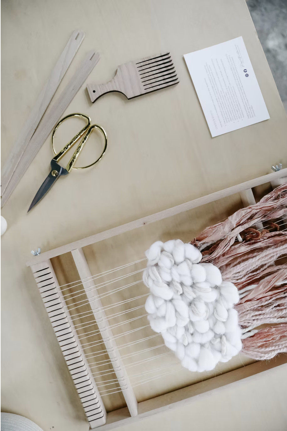 Weef je eigen wandtapijtje - Workshop bij Maison Juliette Herselt - Foto