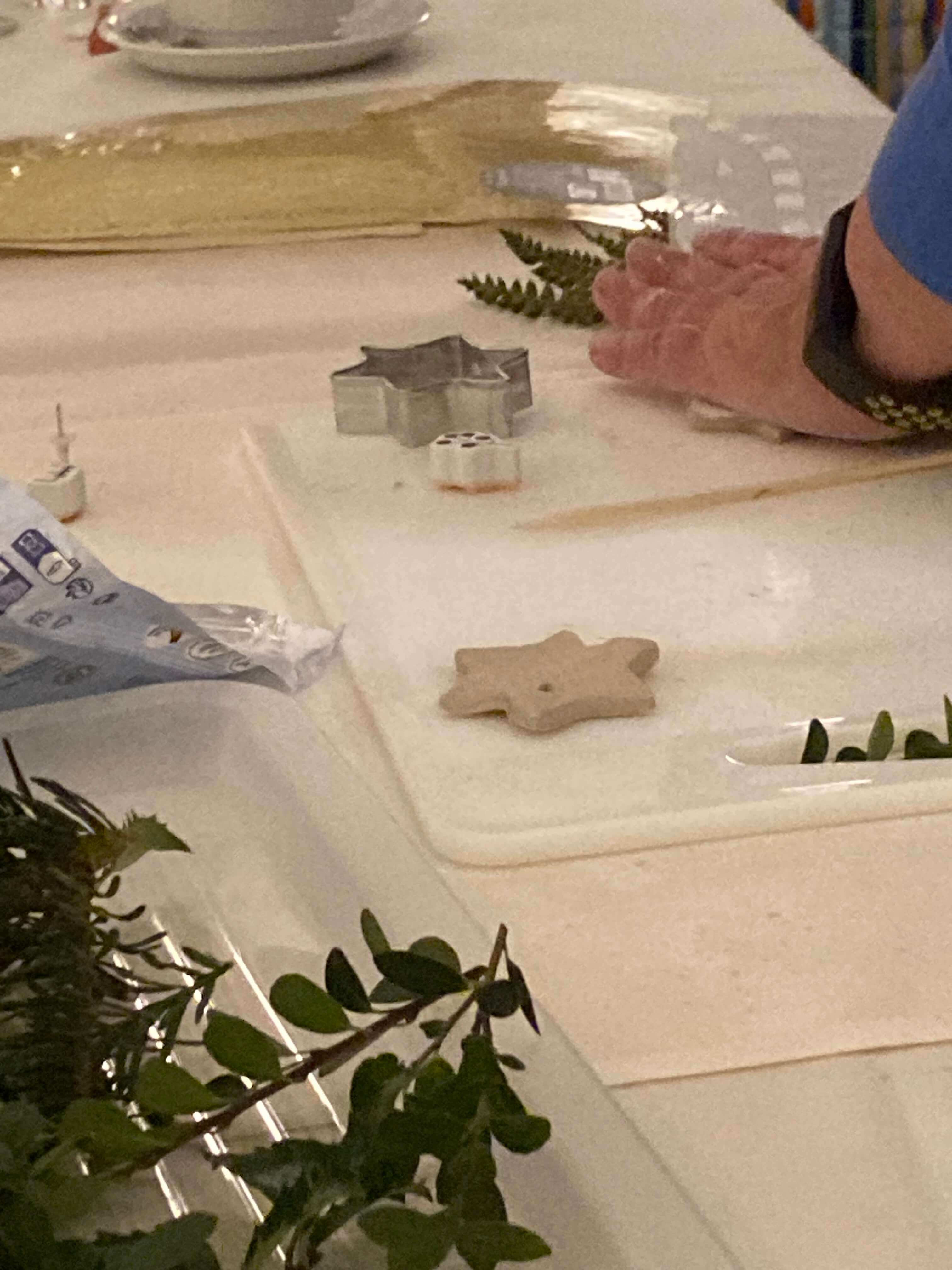 pakjeslabel of kerstornament in klei @ Libelle Winterfair - 13 / 11 om 16u45 - Foto