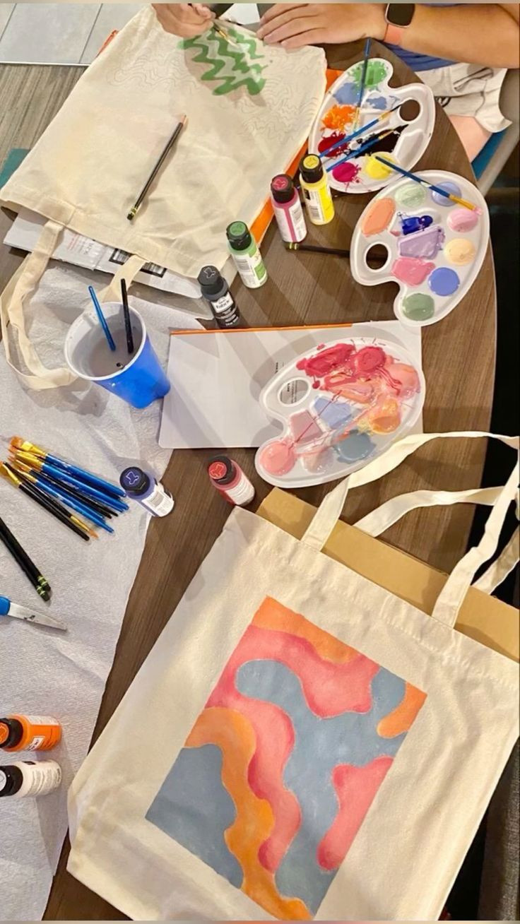 Kidsworkshop: Pimp je totebag 🎨🖌️ - Foto