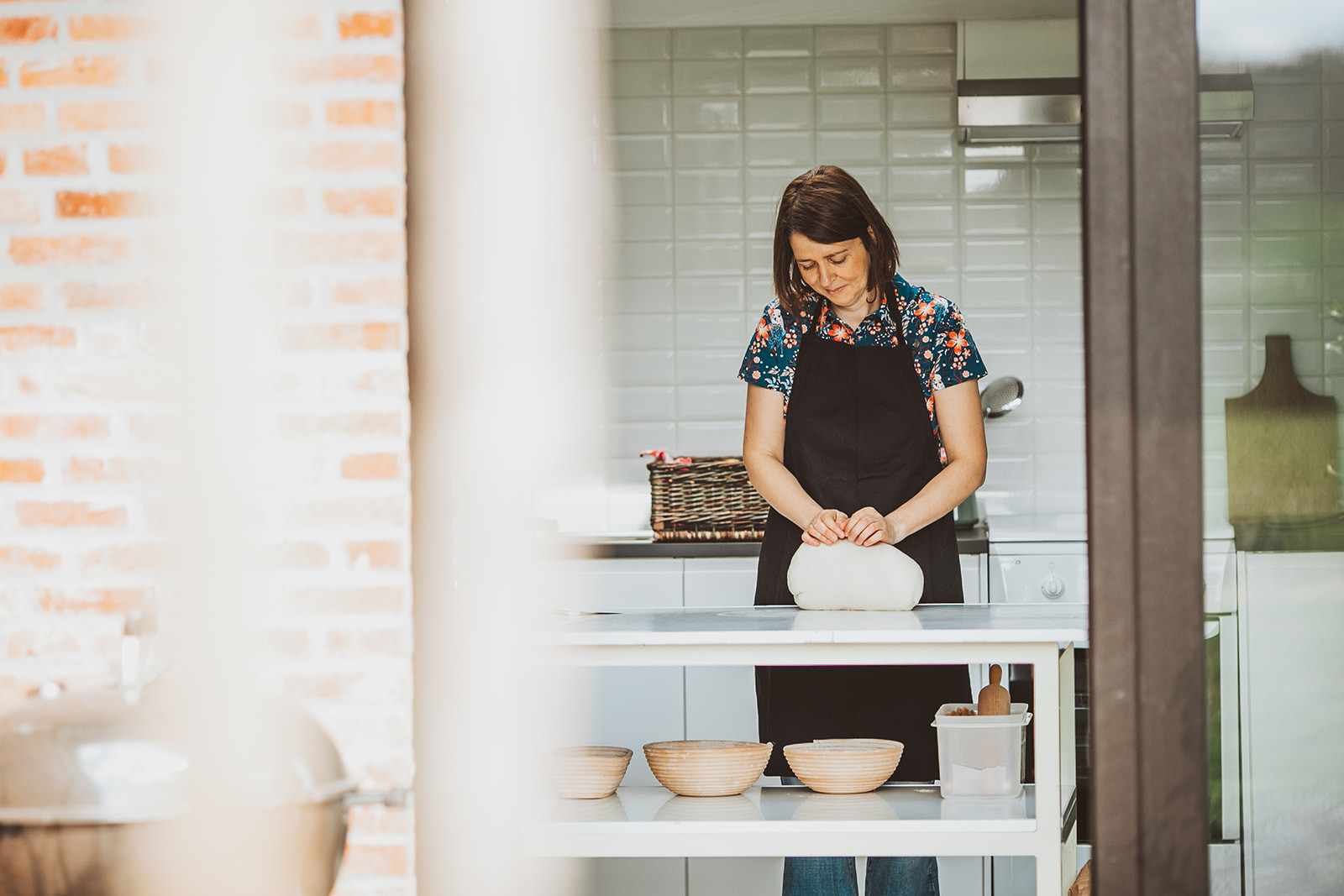 Workshop brood bakken - soda- en notenbrood - Foto
