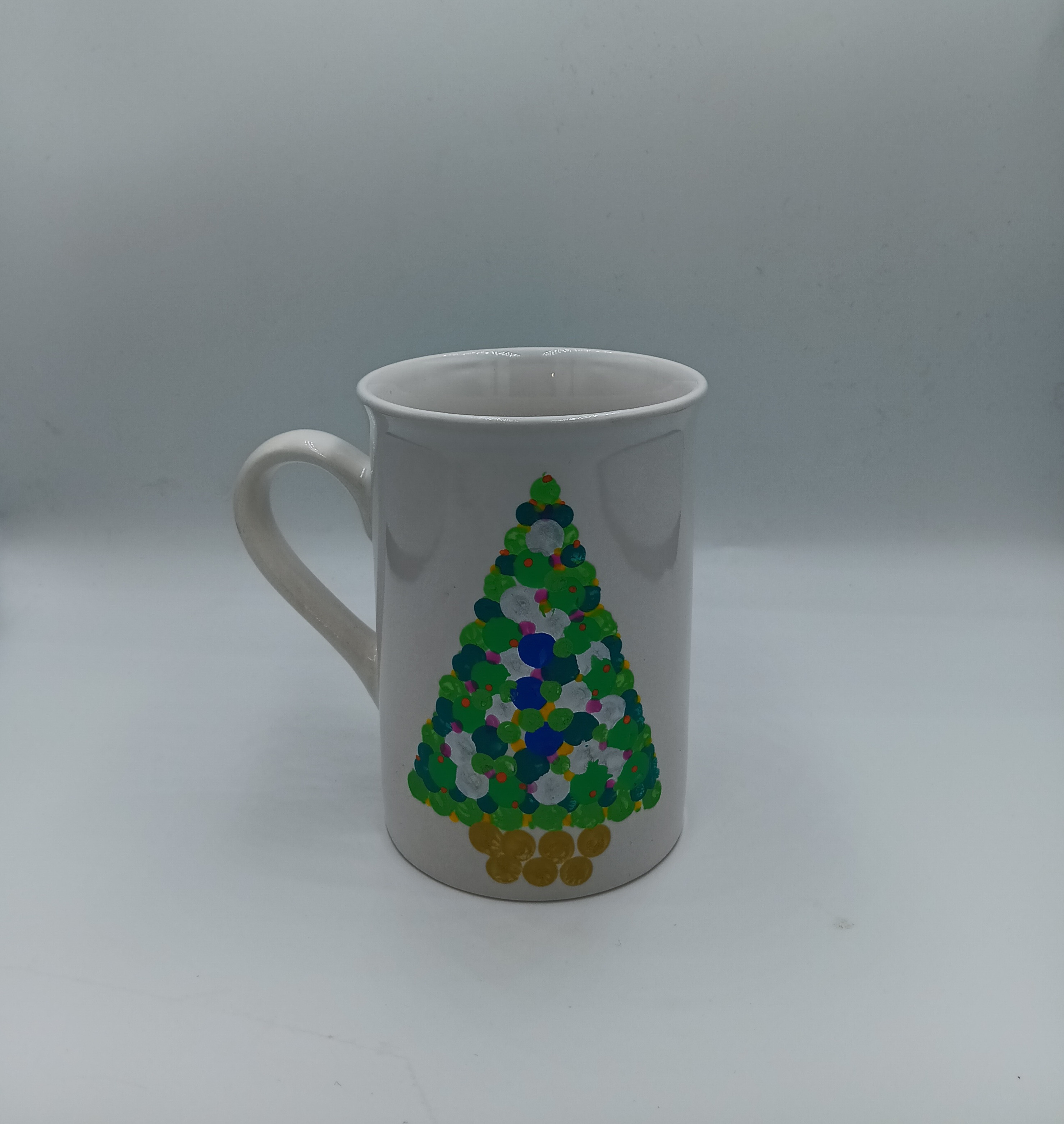 DOT Painting: Kerstige stipkunst op porselein @Libelle winterfair - 14/11 om 15u15 - Foto