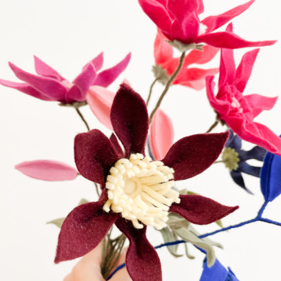 Viltbloem Clematis leren maken met de Viltbloemist