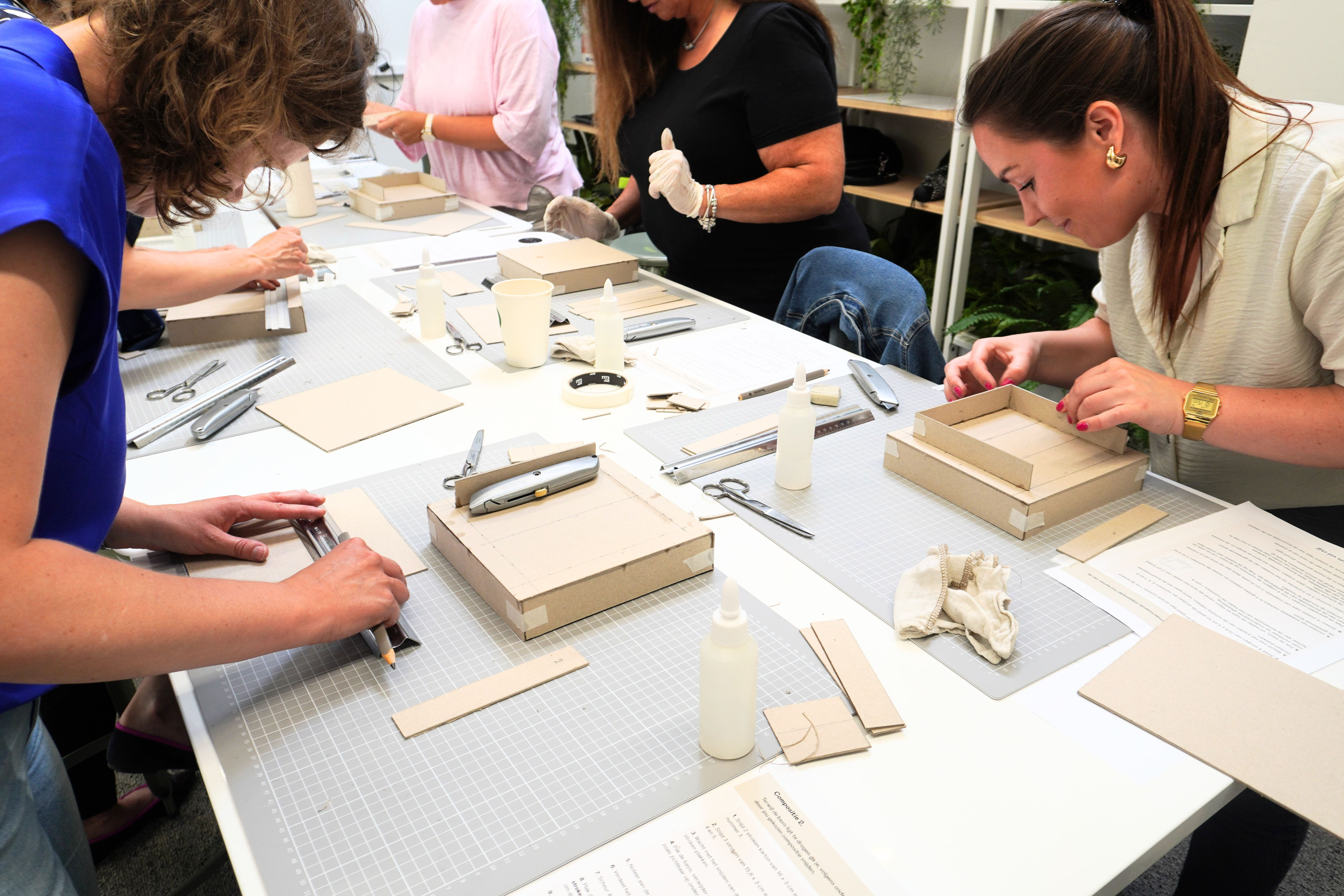 Teambuilding 3D kunst maken - Foto