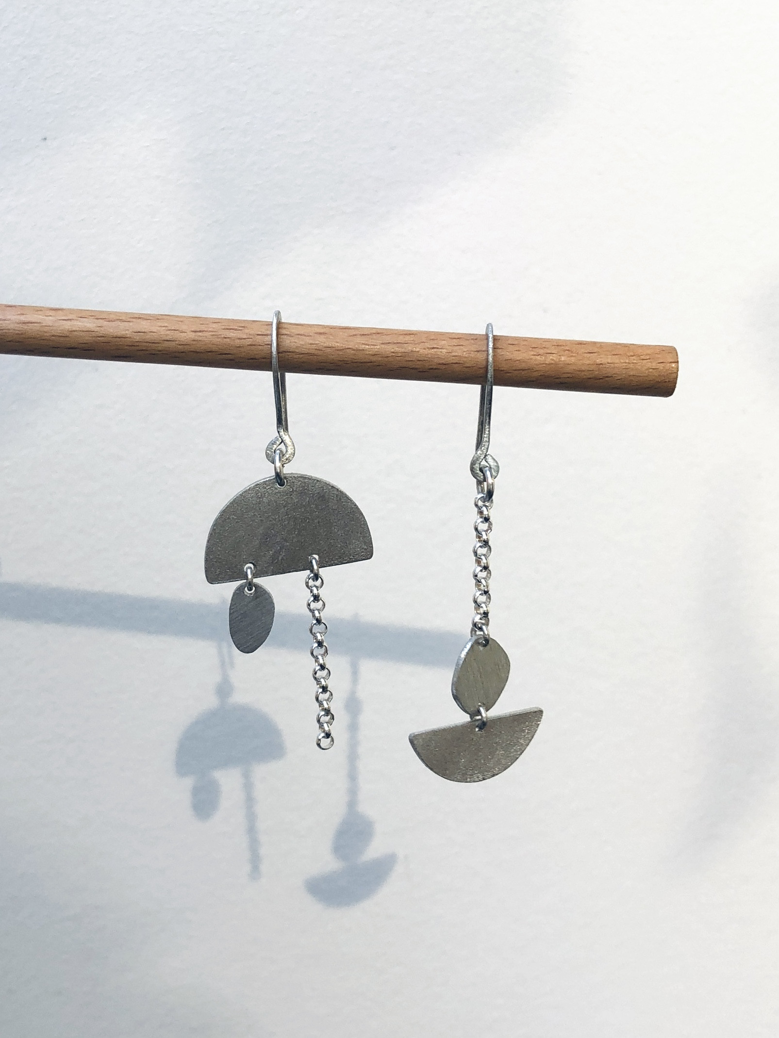Zilveren oorhangers - Juwelen workshop - Foto