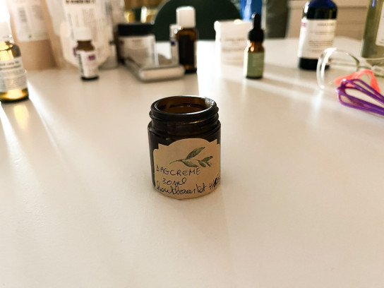 🌿 Ontdek de Geheimen van Jouw Huid en bereidt een dagcrème ofwel nachtcrème ofwel een handcrème volgens je eigen huidtype🌿
