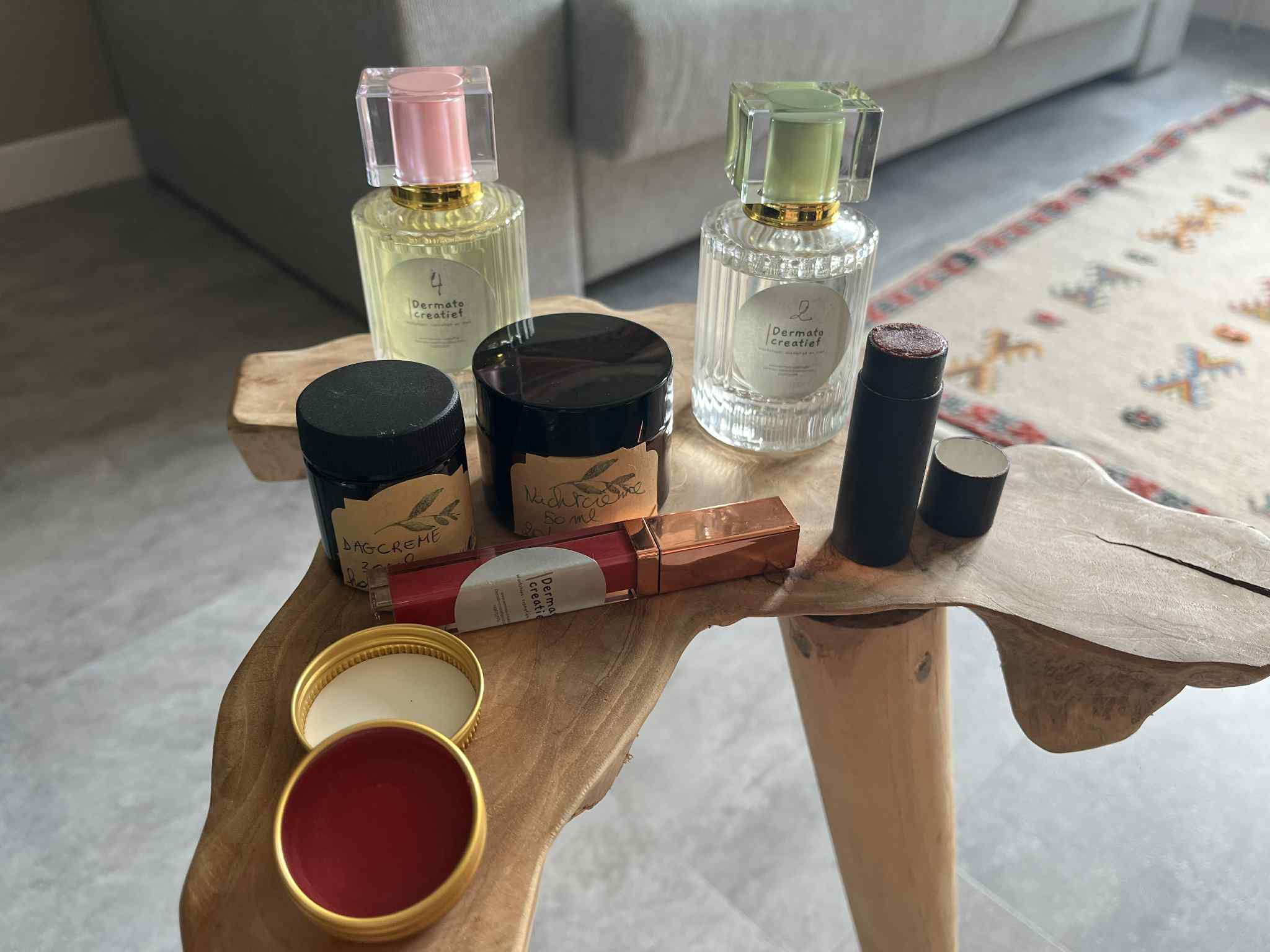 Workshop: Bereiden van een natuurlijke lipsticks en deo. - Foto