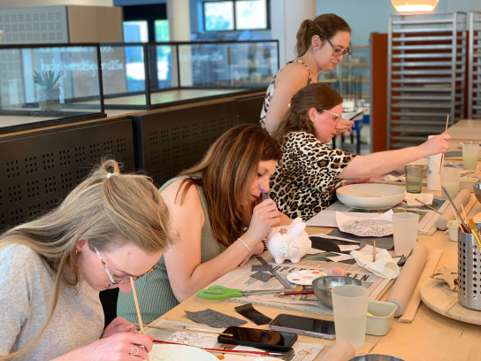 Pottery Painting - Workshop @Pepa Ceramics