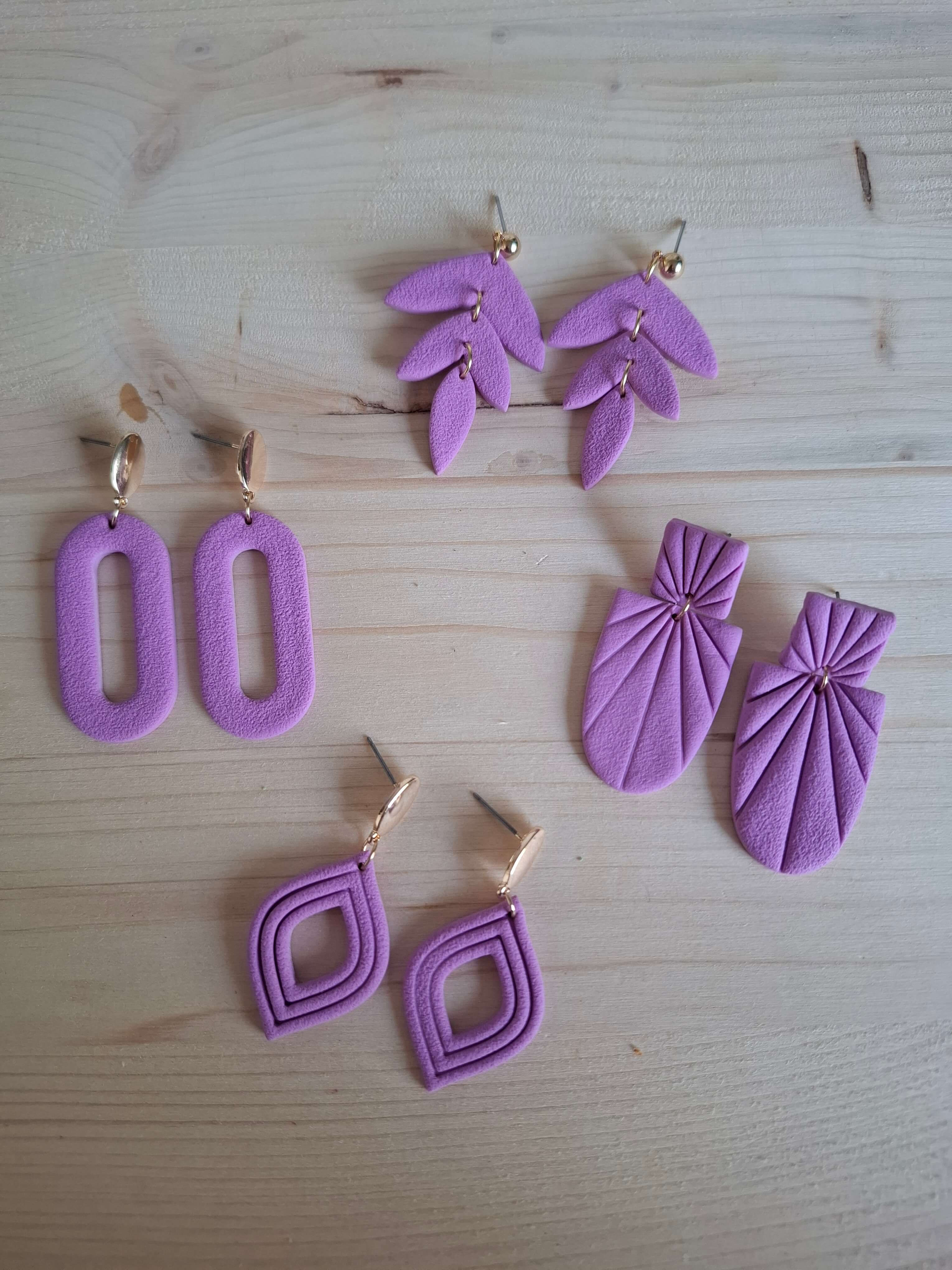 oorbellen maken uit polymeerklei - Foto