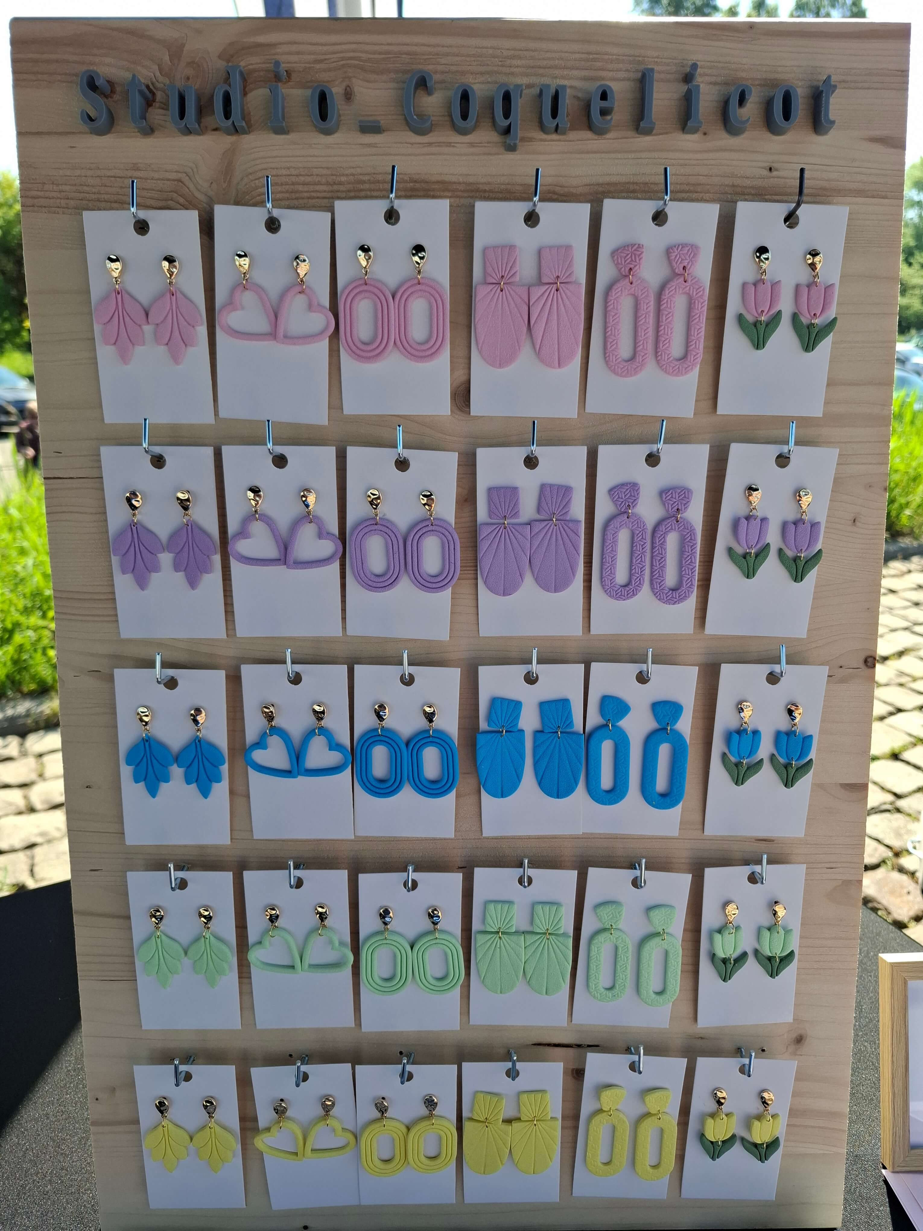 oorbellen maken uit polymeerklei - Foto