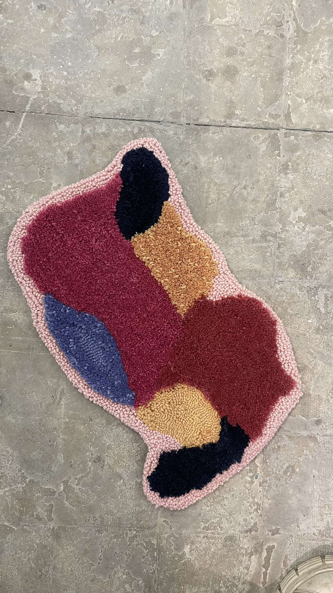 Tufting - SMALL - Foto
