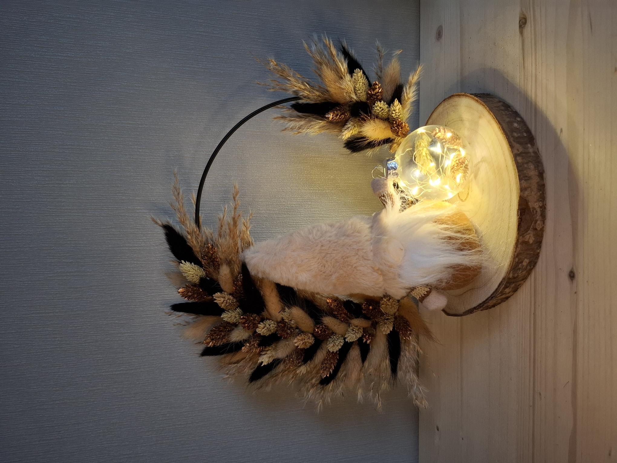 Kerststuk met flowerhoop - Foto