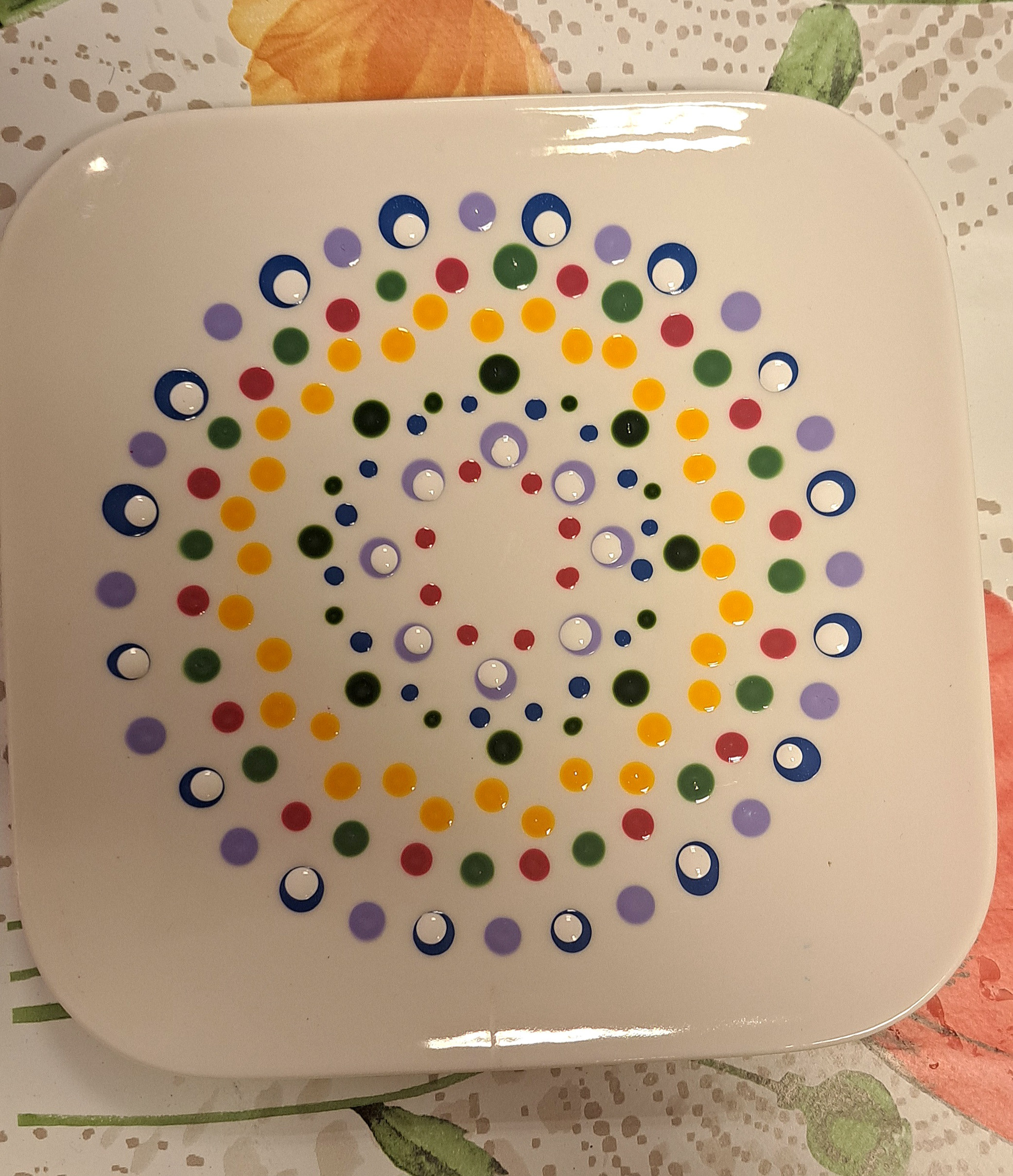 Stippen op Servies in Hilversum, Dot Painting - Foto
