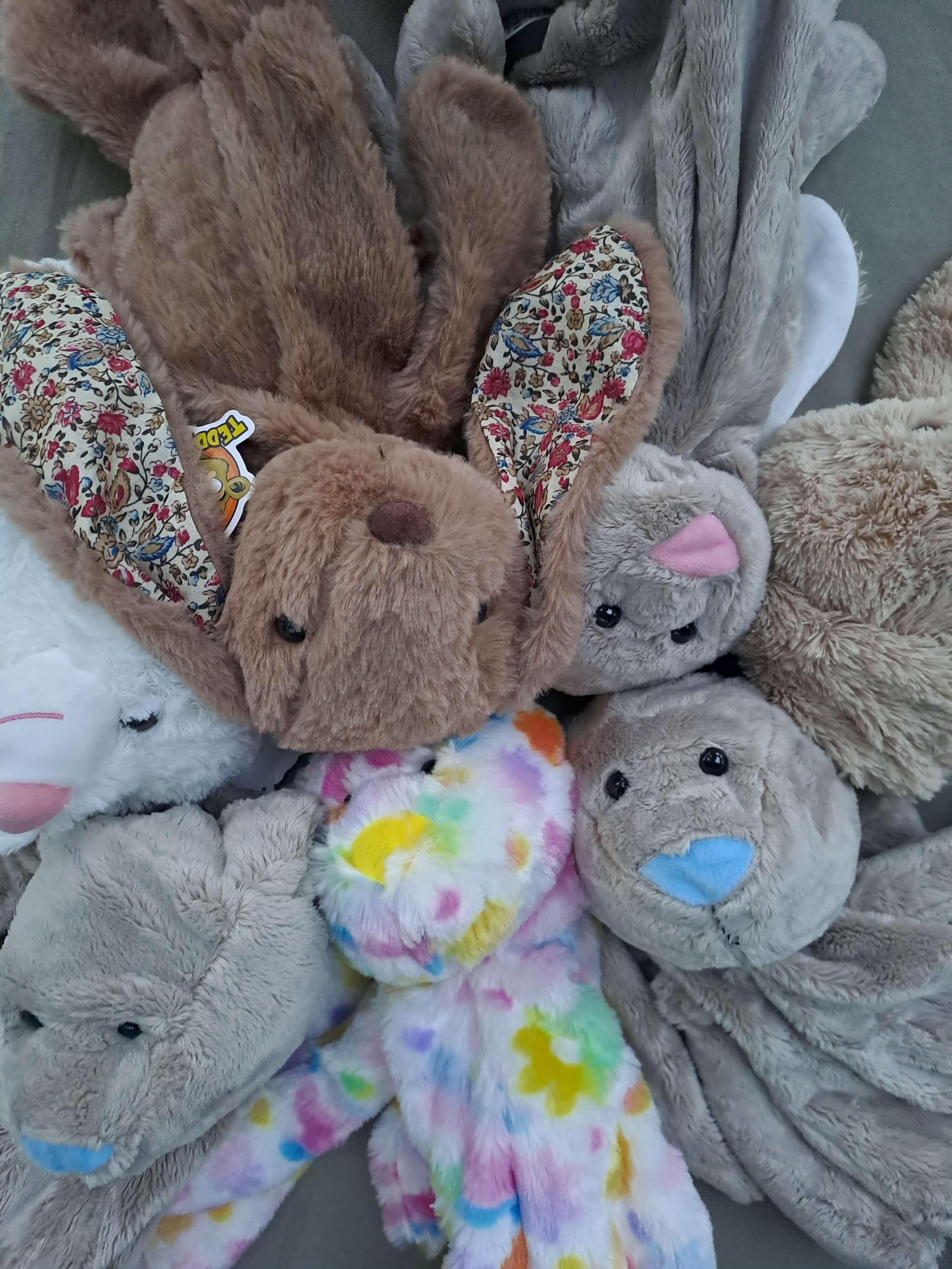 Workshop maak een knuffel - beer en oufit - Foto