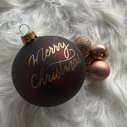 Workshop handletteren basis en ga naar huis met 2 geschreven kerstballen!