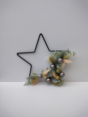 DIY Box Mini Kerstster Floral Hoop