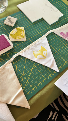 Babyshower Blockprinten op Rompers, Vlaggenlijn of Hydrofiele doeken